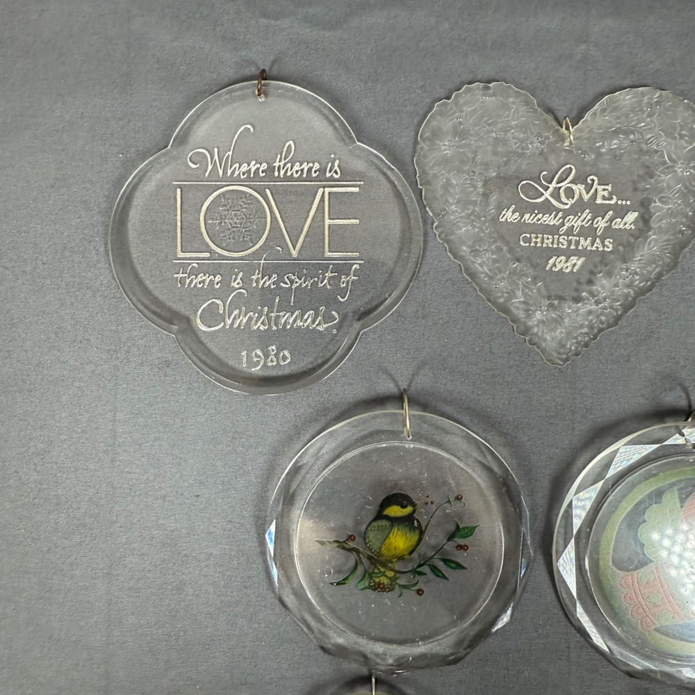 Vintage Christmas Ornaments Lot 10 Clear Acrylic Inspirational Festive Designs - Picture 2 of 5
